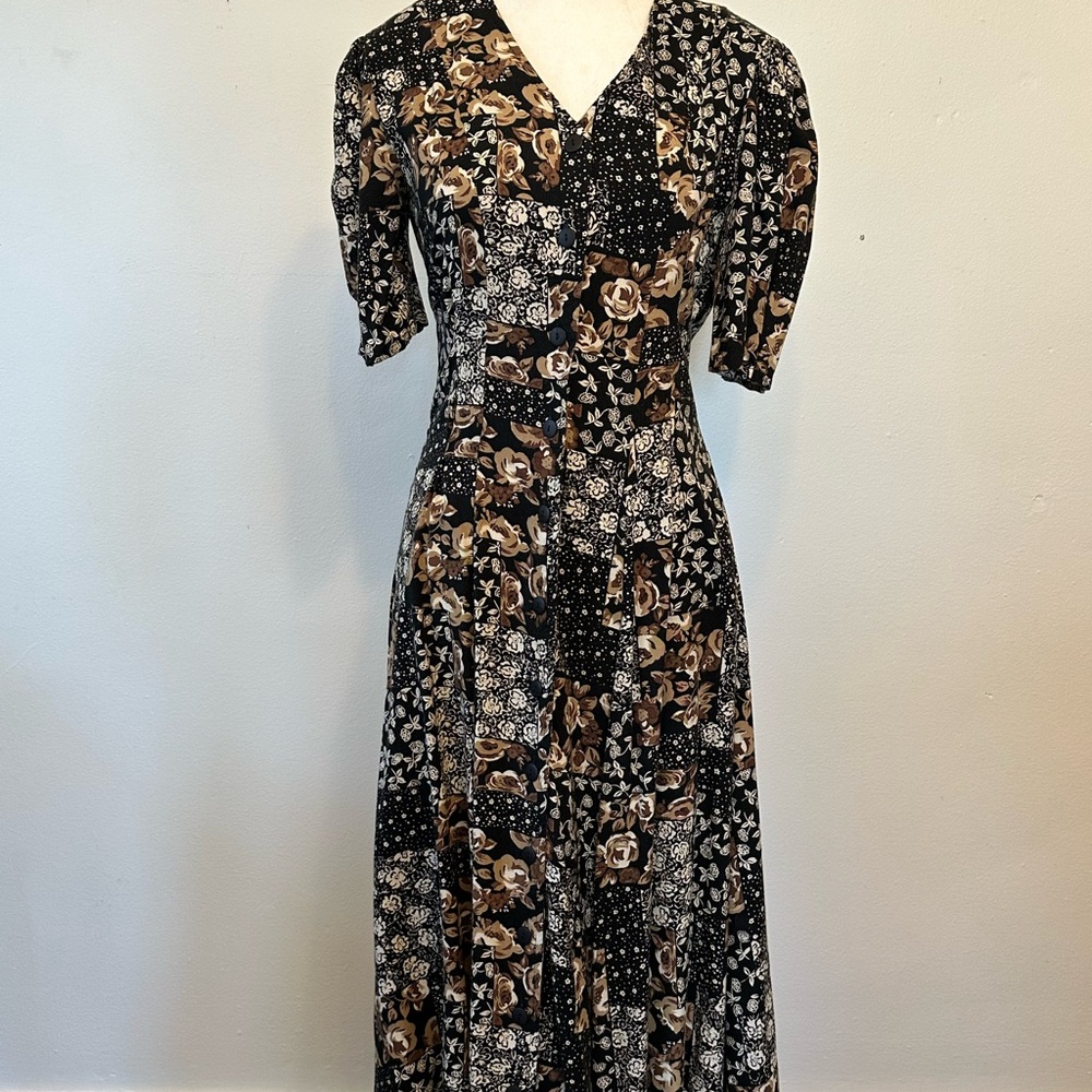American Vintage Black and Brown Floral Maxi Dress